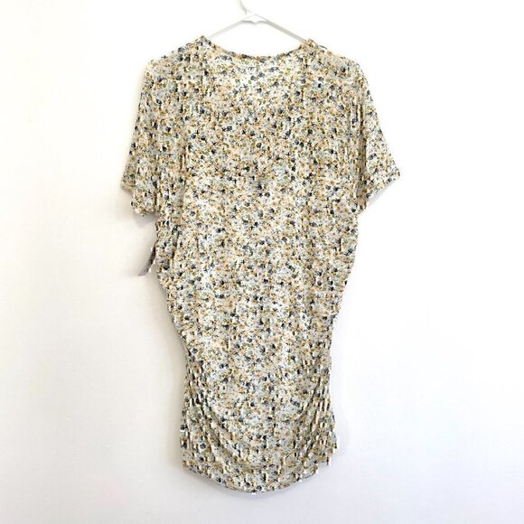 NEW NWT TORRID 2 Plus Size Stretch Mesh Crew Neck Ruched Top White Blue Floral - Picture 12 of 12